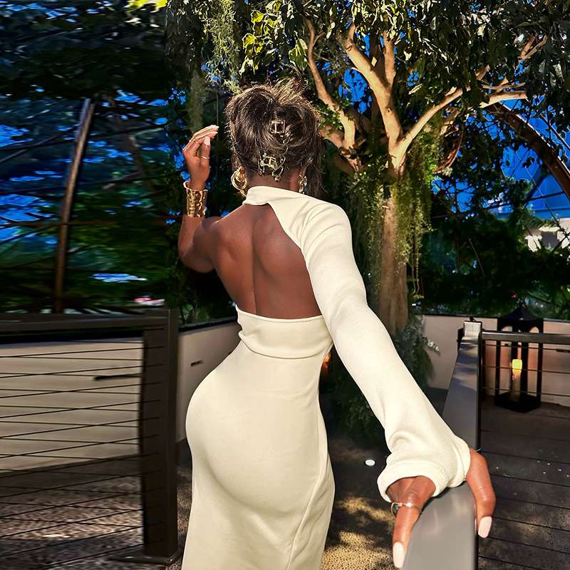 One-shoulder solid maxi dress image 3