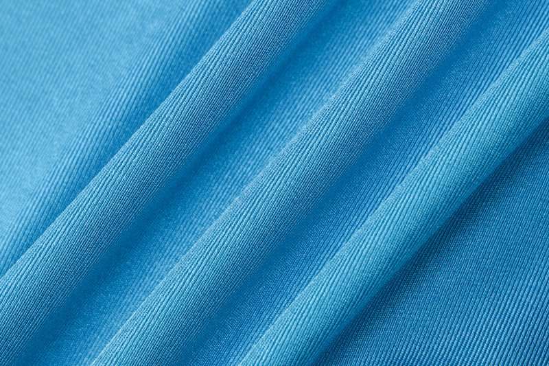 Sleek Short-Sleeve Bodycon Maxi Dress image 8