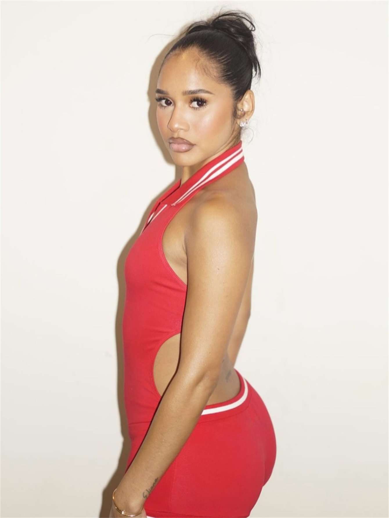 Retro Sporty Halter Romper image 2