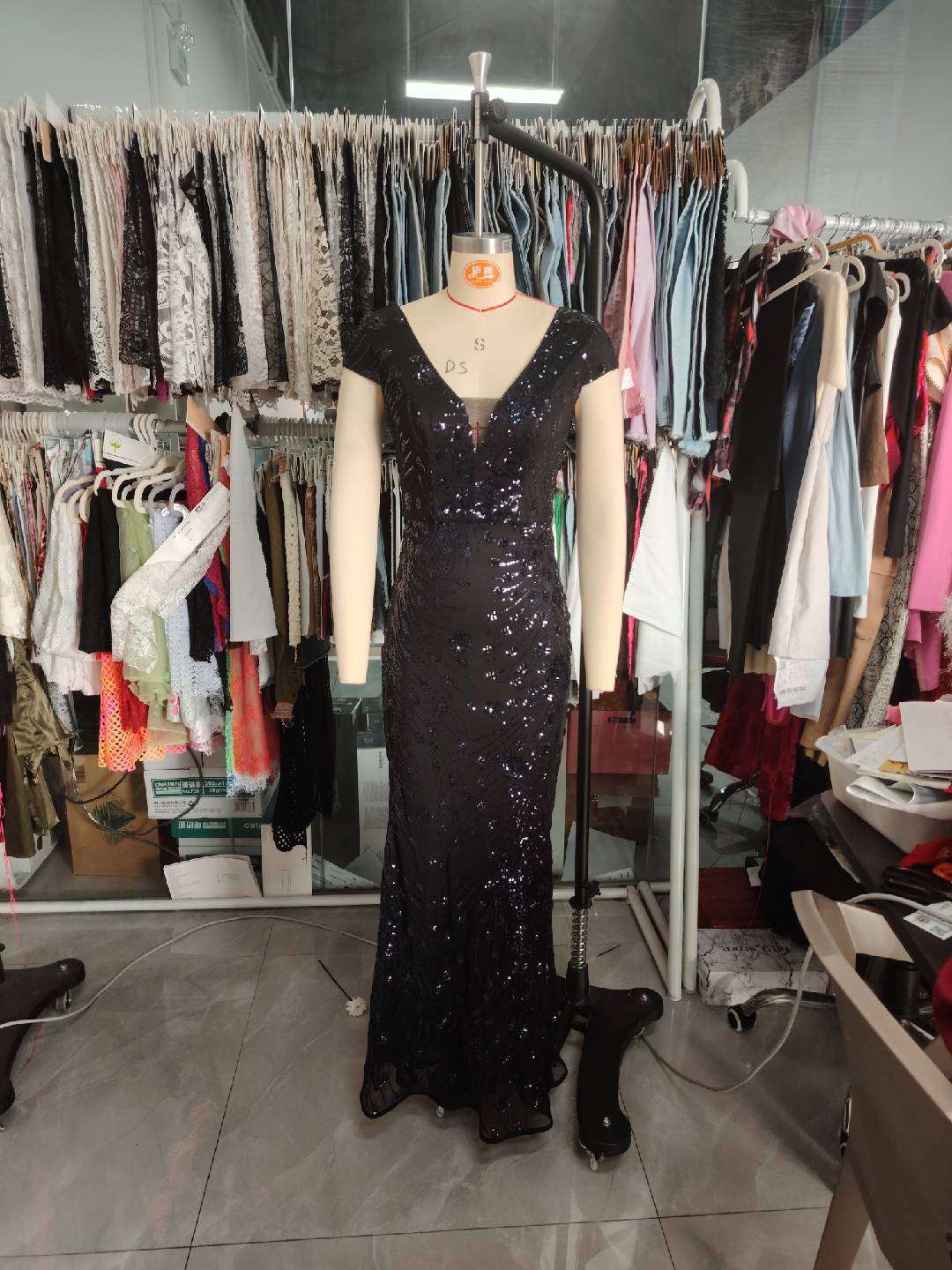 Elegant Black Sequin Evening Gown image 4