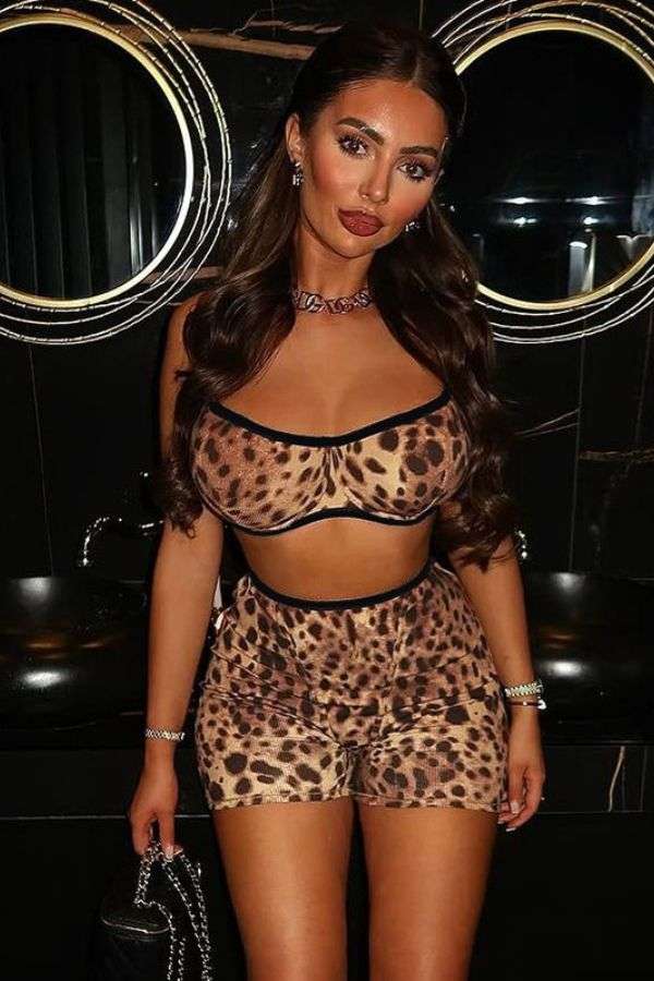 Leopard Print Crop Top & High-Waist Shorts image 0