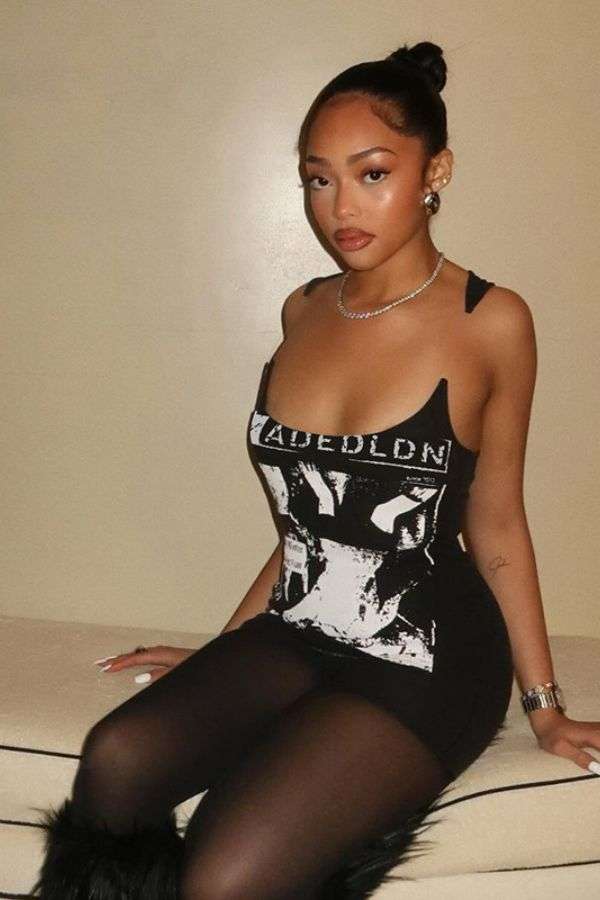 Black Graphic Print Tank Top - M, Black image