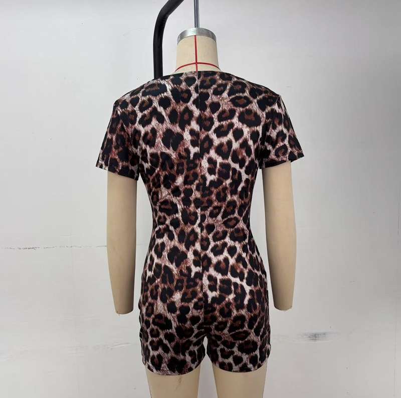 Stylish Leopard Print Short Jumpsuit image 4