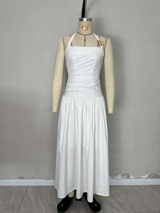 Elegant Halter Maxi Dress image 3