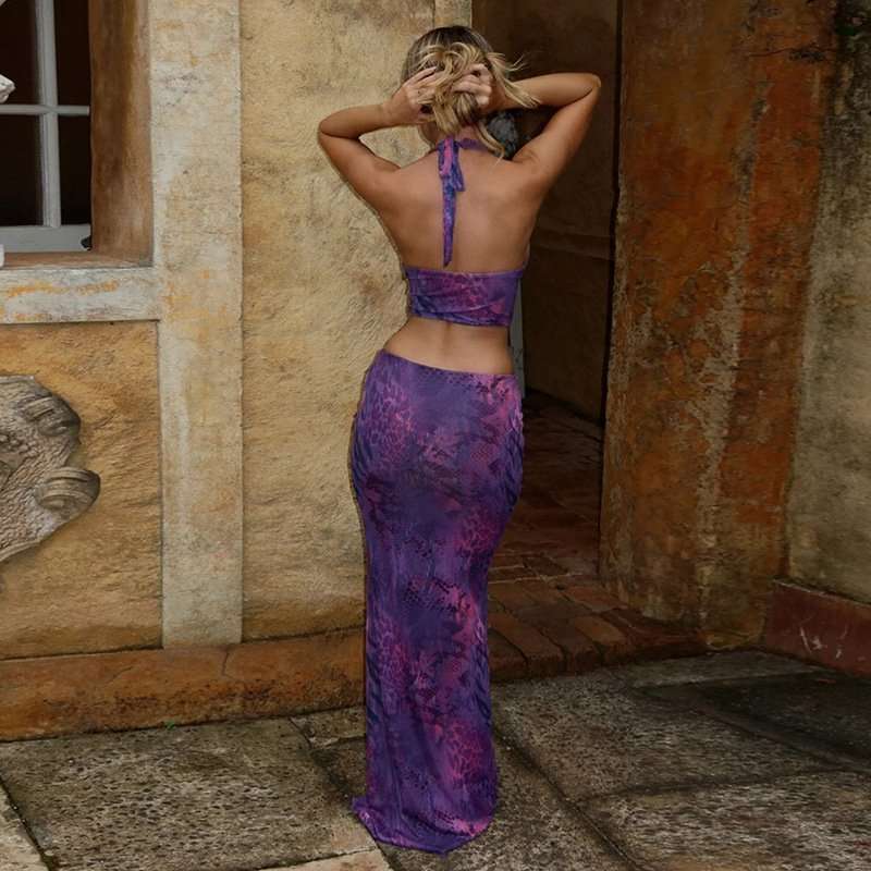 Elegant Evening Maxi Dress image 2