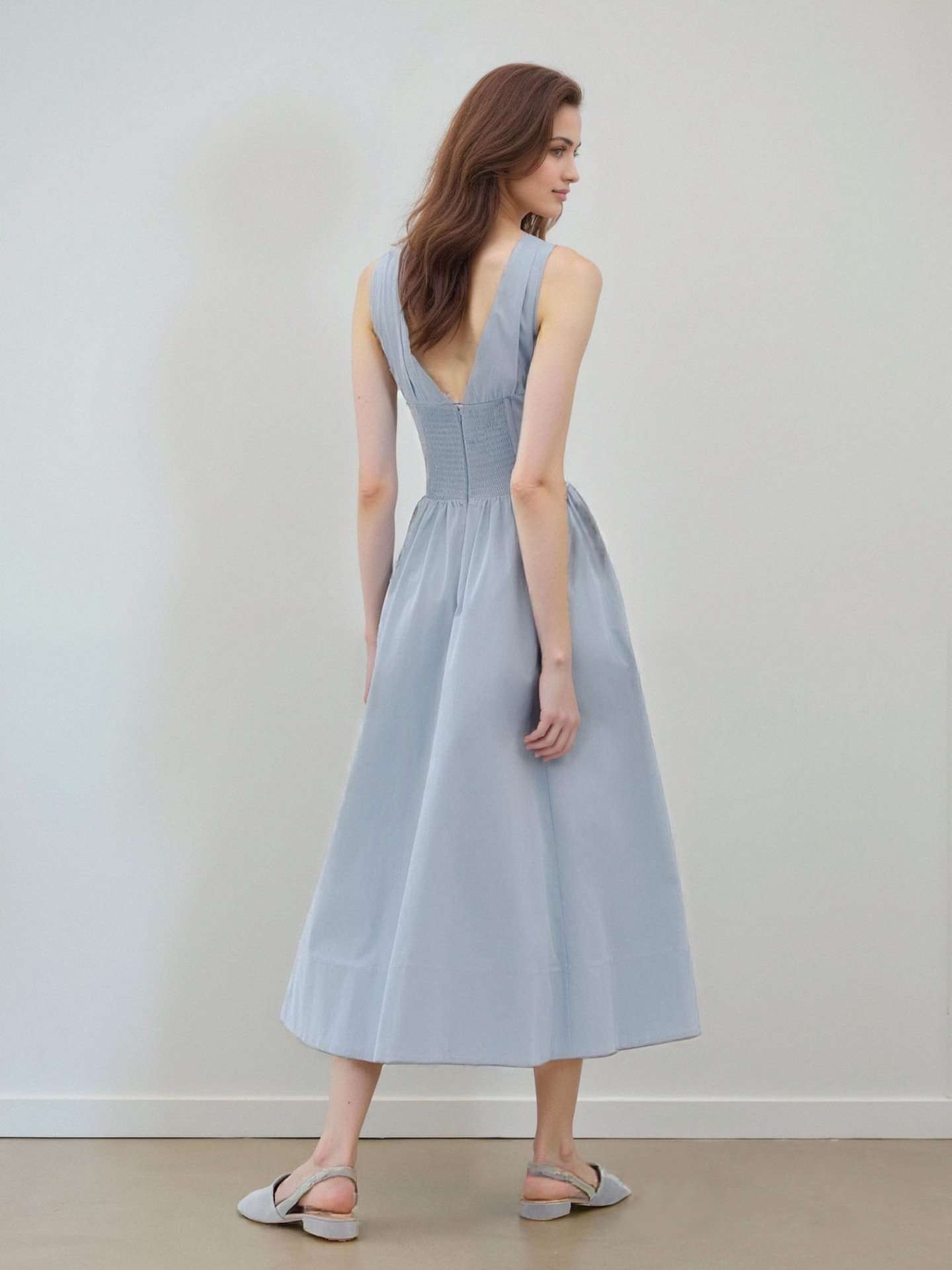 Sleeveless Maxi Dress with Front Tie Detail image 2