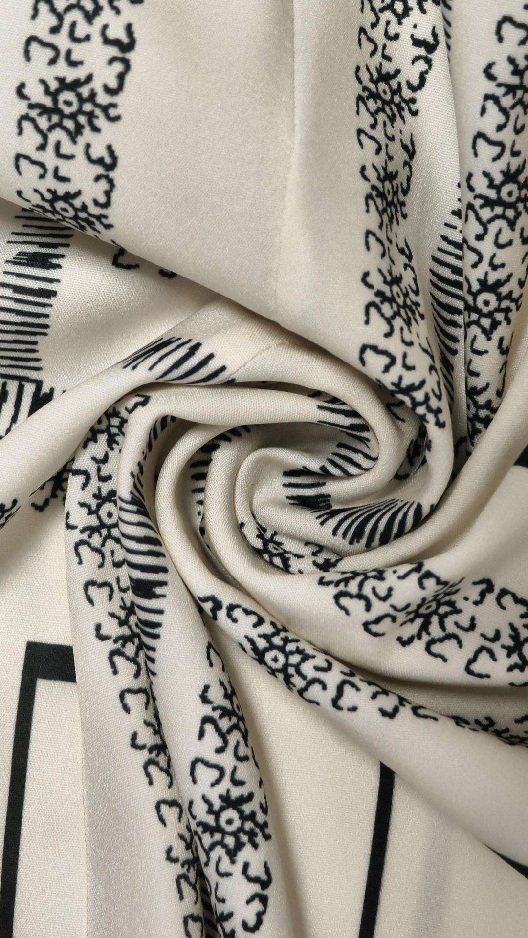 New Spring Printed Co-ords Set image 5