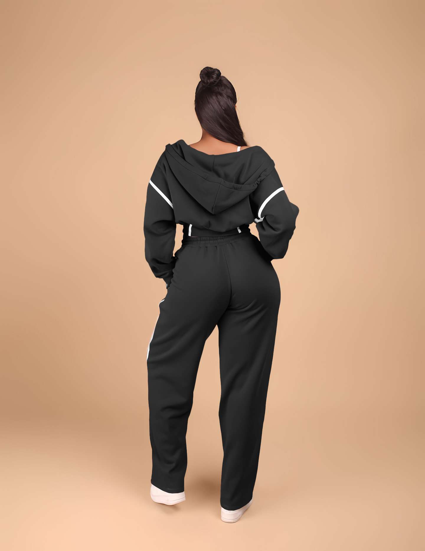 Stylish Blue Tracksuit with Stripes image 4