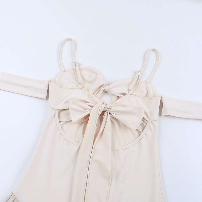 Evening Gown with Cold Shoulder Details image 5