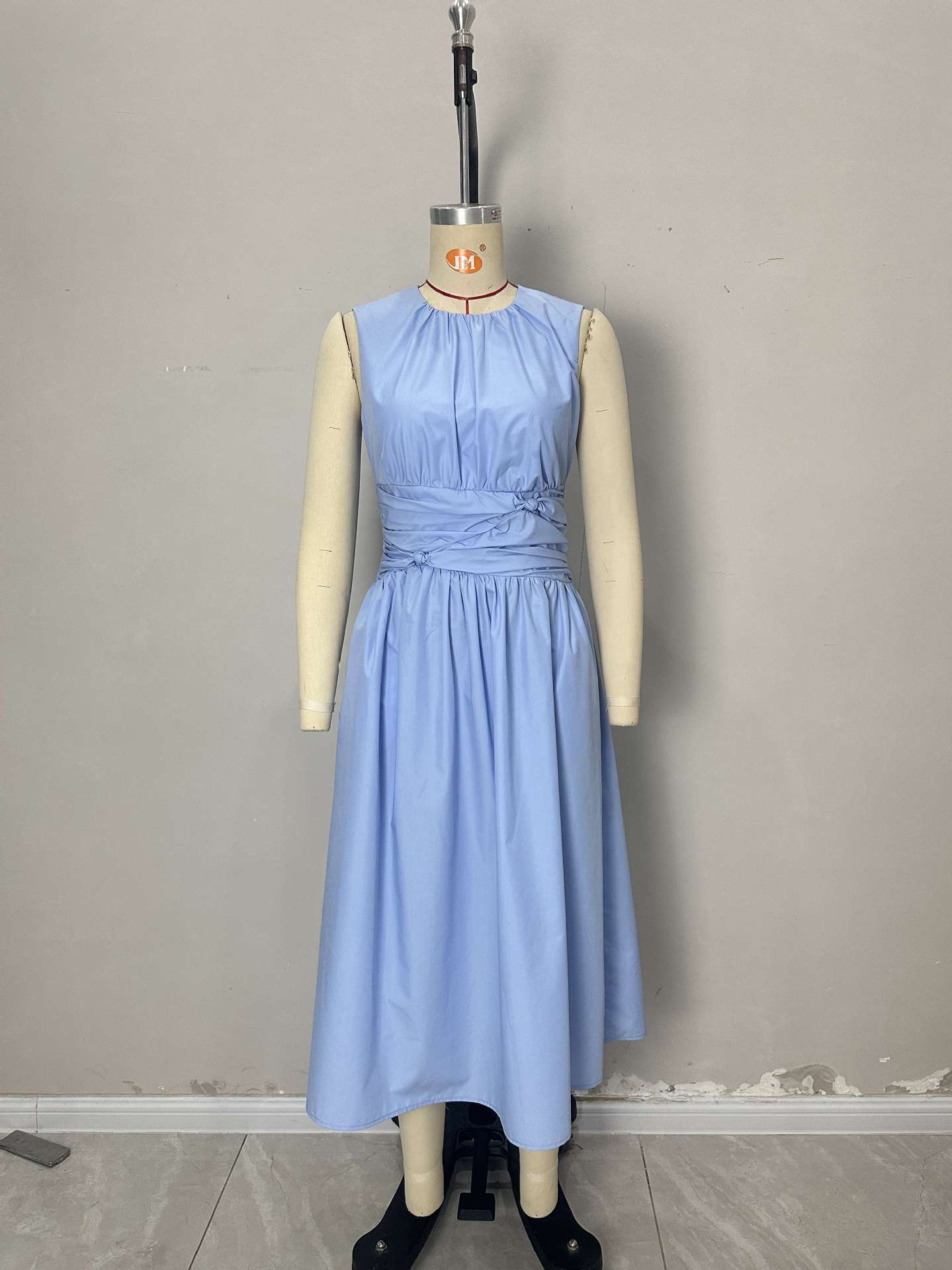 Elegant Maxi Dress image 3