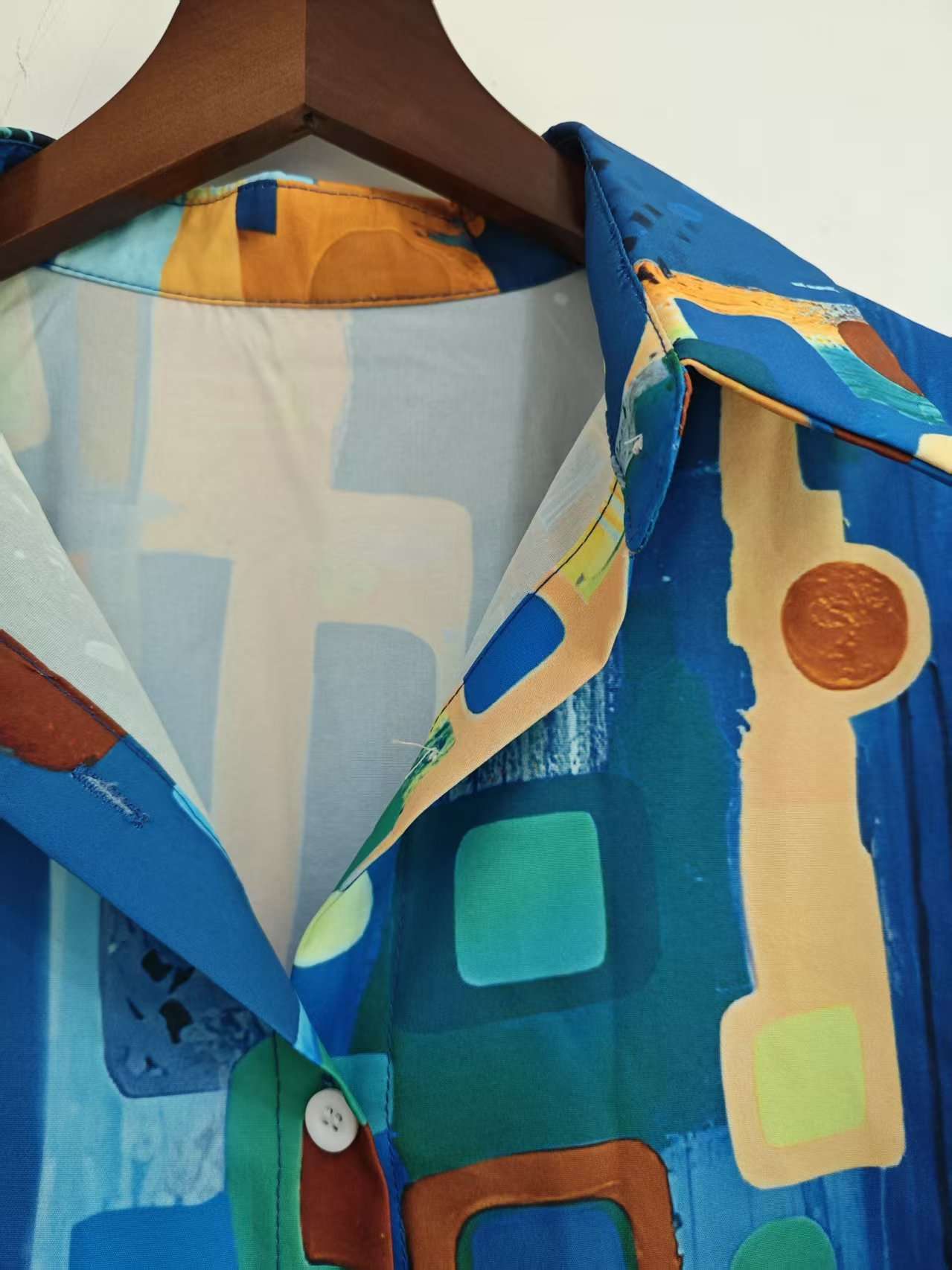 Vibrant Abstract Pattern Button-Up Shirt image 4