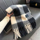 Women Checked Muffler With Fringes image 5