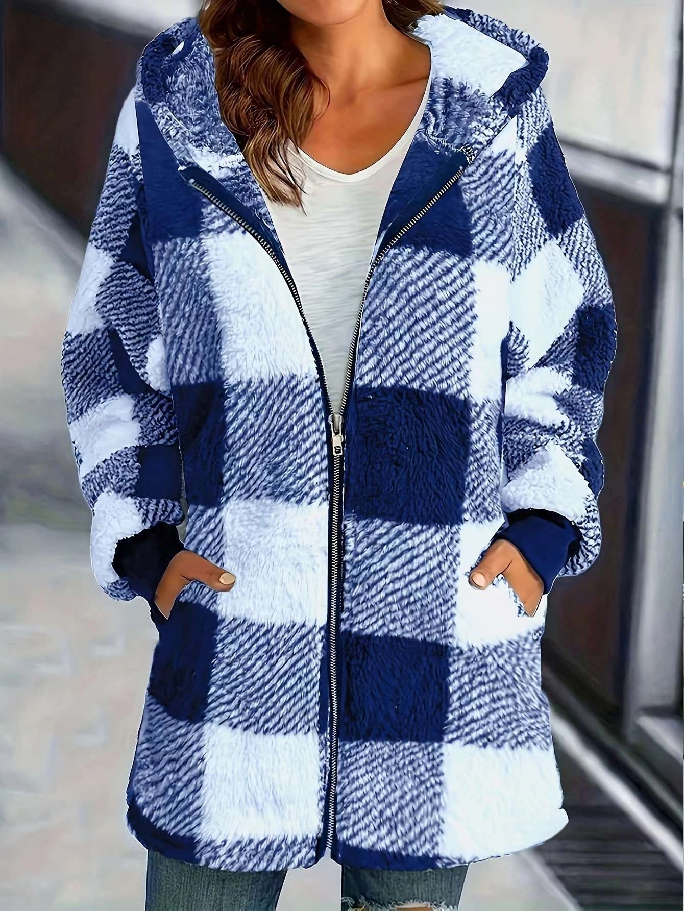 Oversized Checkered Fleece Jacket - L, Blue image