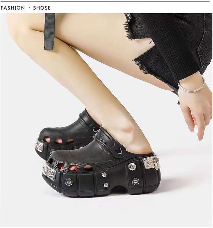 Platform Clogs with Stud