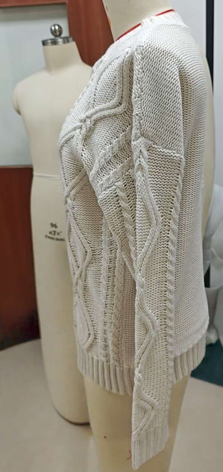 Cozy Cable Knit Pattern Sweater image 6