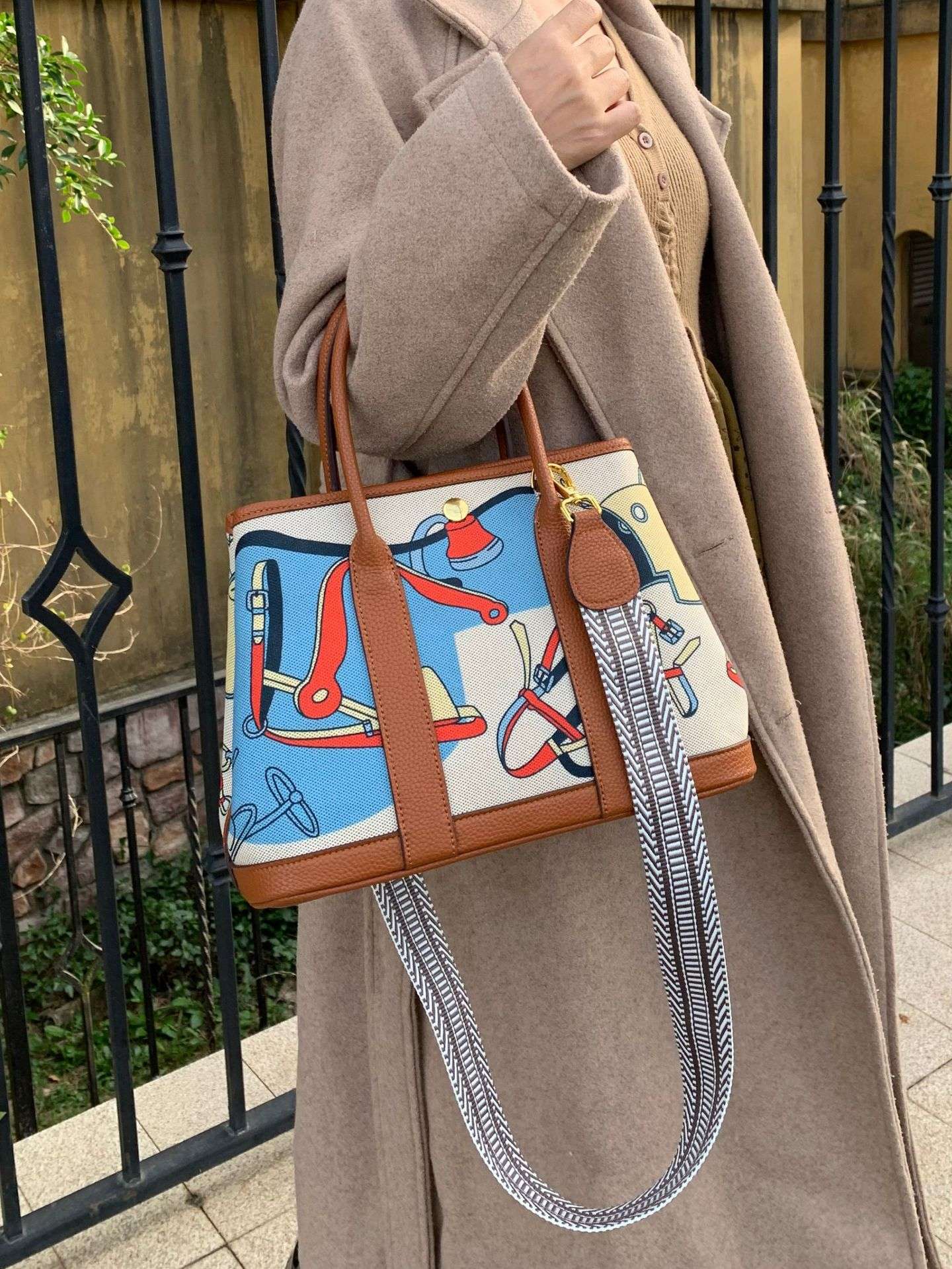 Artistic Printed Tote Bag image 0