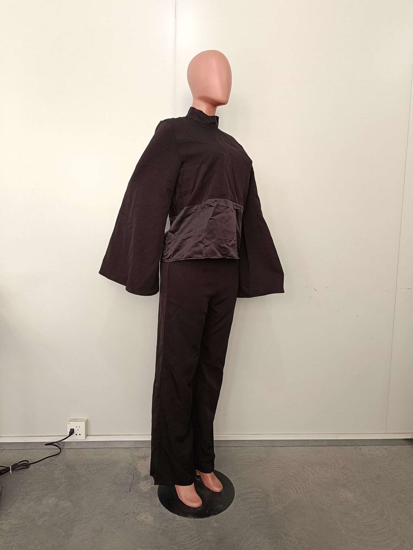 Elegant Trumpet Sleeve Top and Pants Set image 2