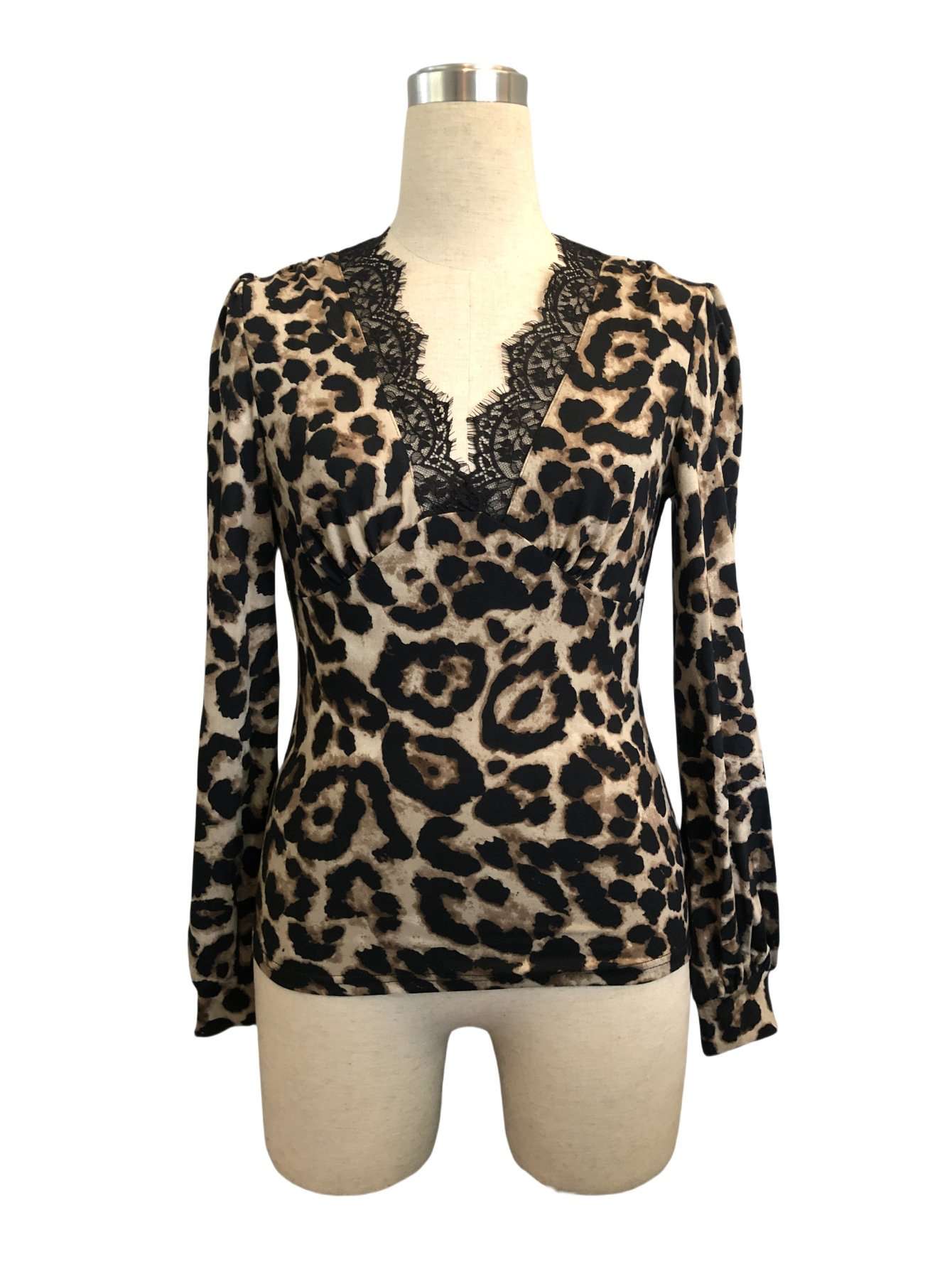 Leopard Print V Neck Top image 3