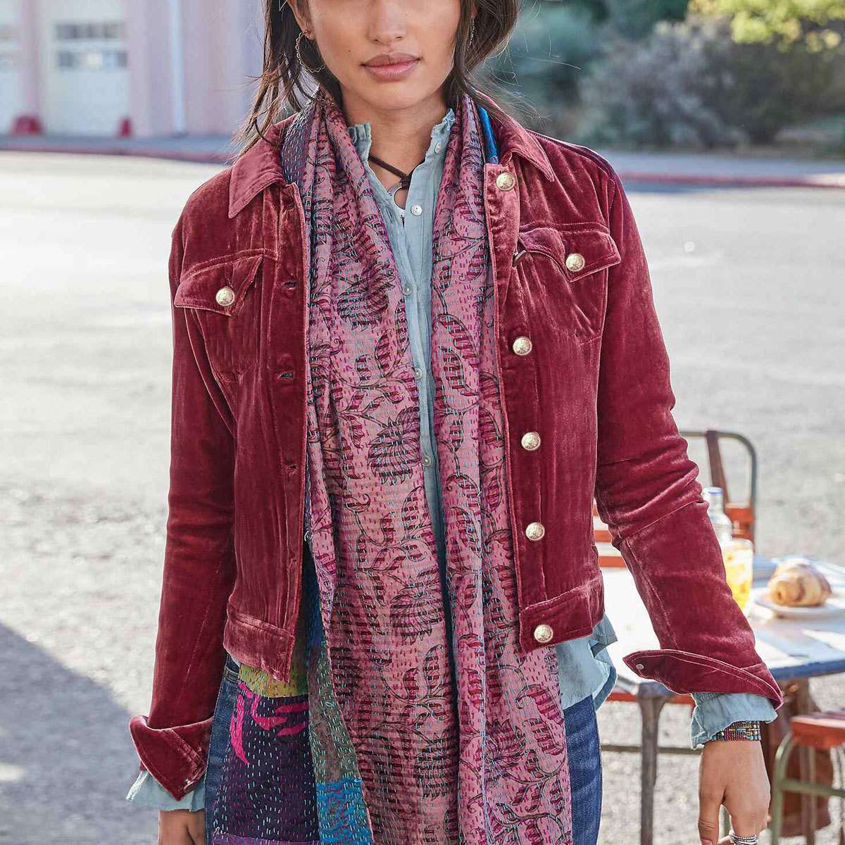 Vintage-inspired button  front Jacket image 4