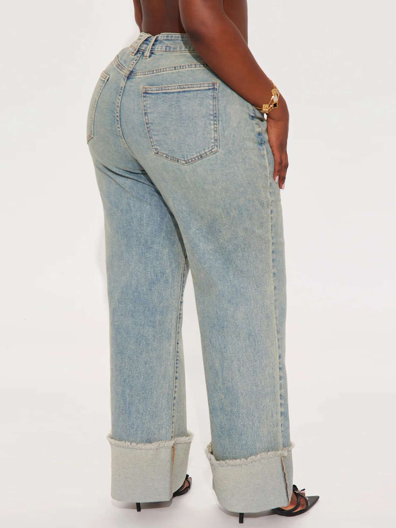 High-Waisted Wide Leg Vintage Jeans image 6