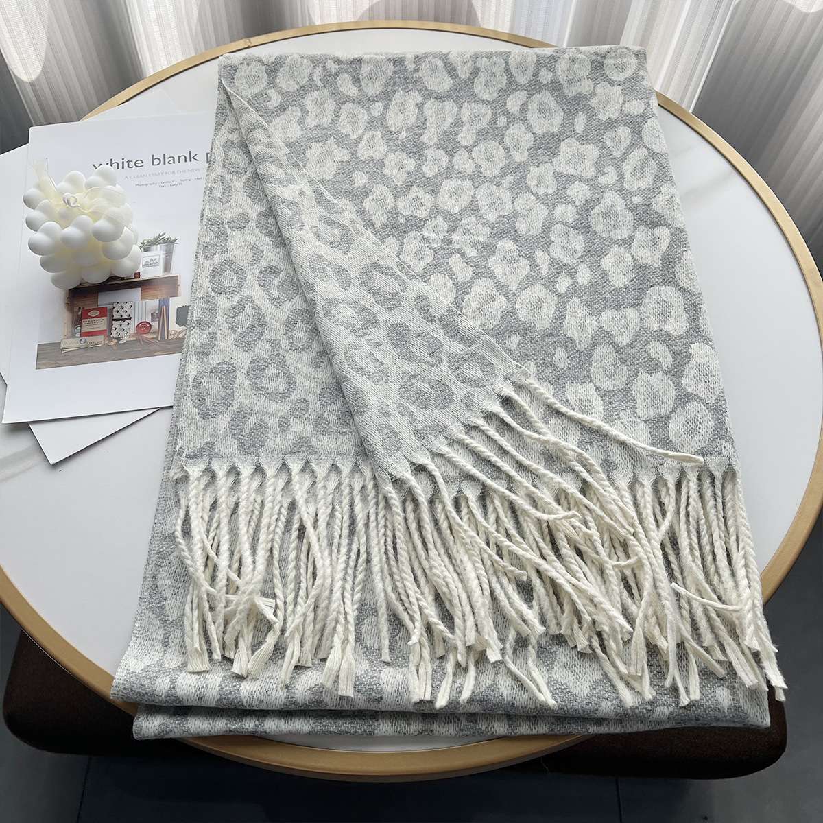 Super Soft Leopard Print Scarf Blanket Wrap - Free Size, Light Grey image