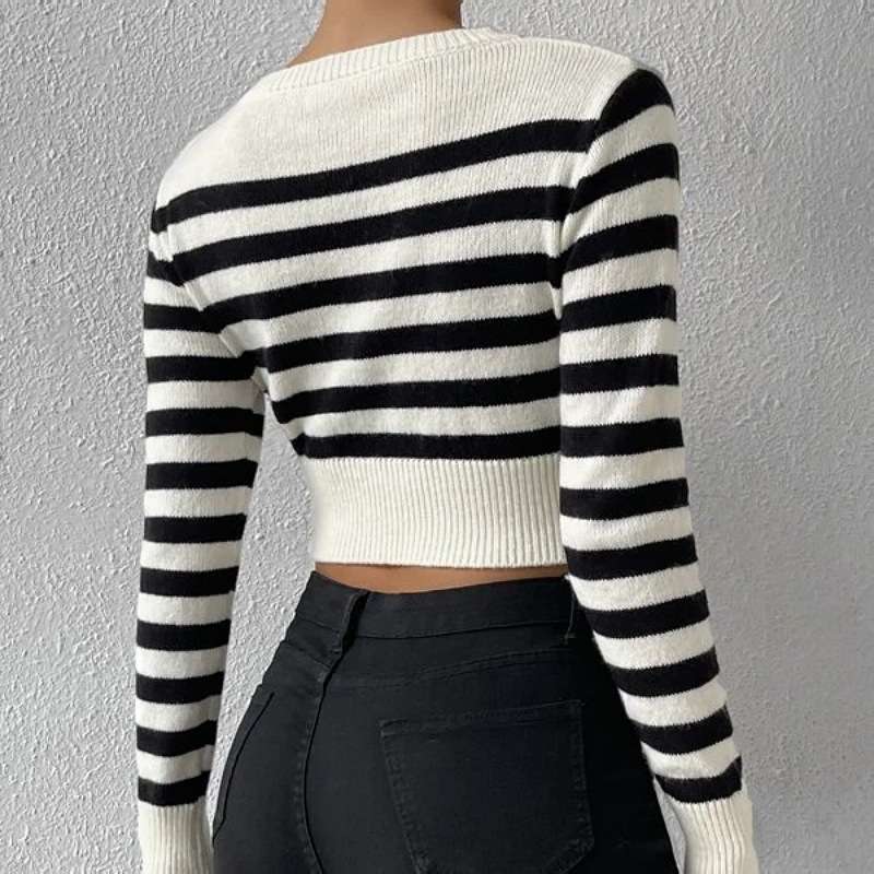 Striped Round Neck Crop Sweater image 3
