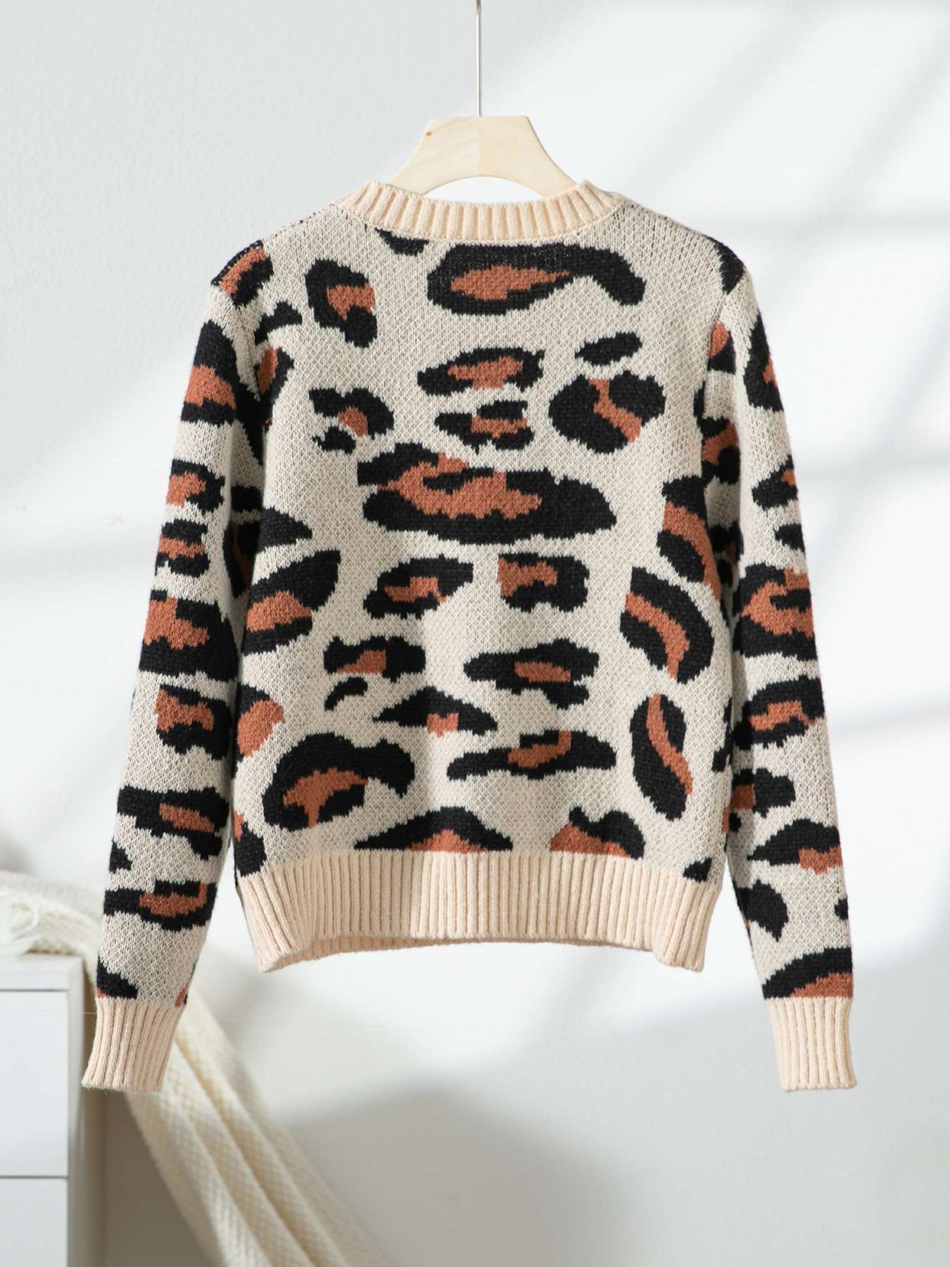 Leopard Print Knit Sweater image 5