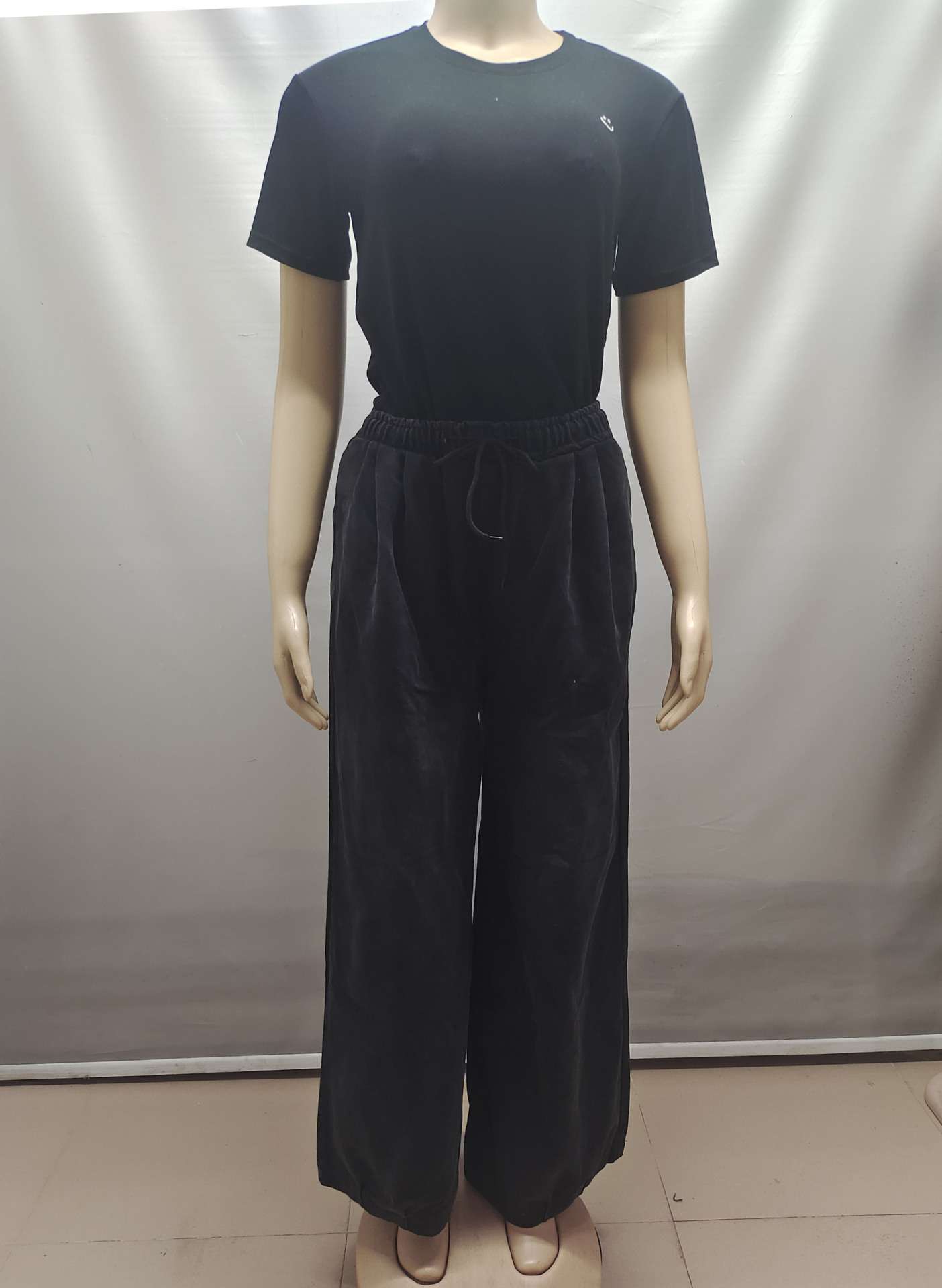Wide-Leg Pants with Elastic Waist image 7