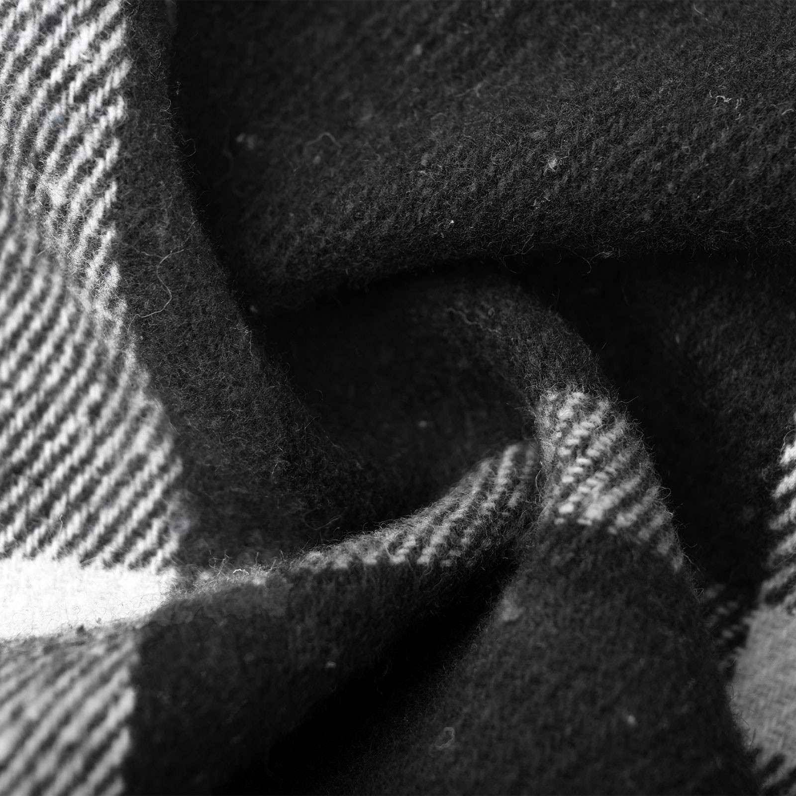 Stylish Plaid Bomber Jacket image 7