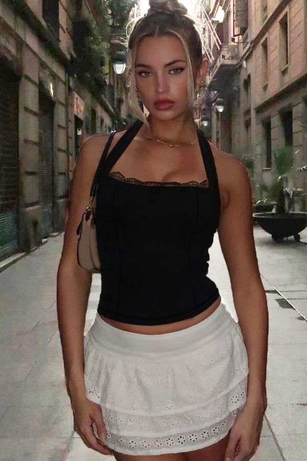 Backless Lace-up Lace Tank Top image 1