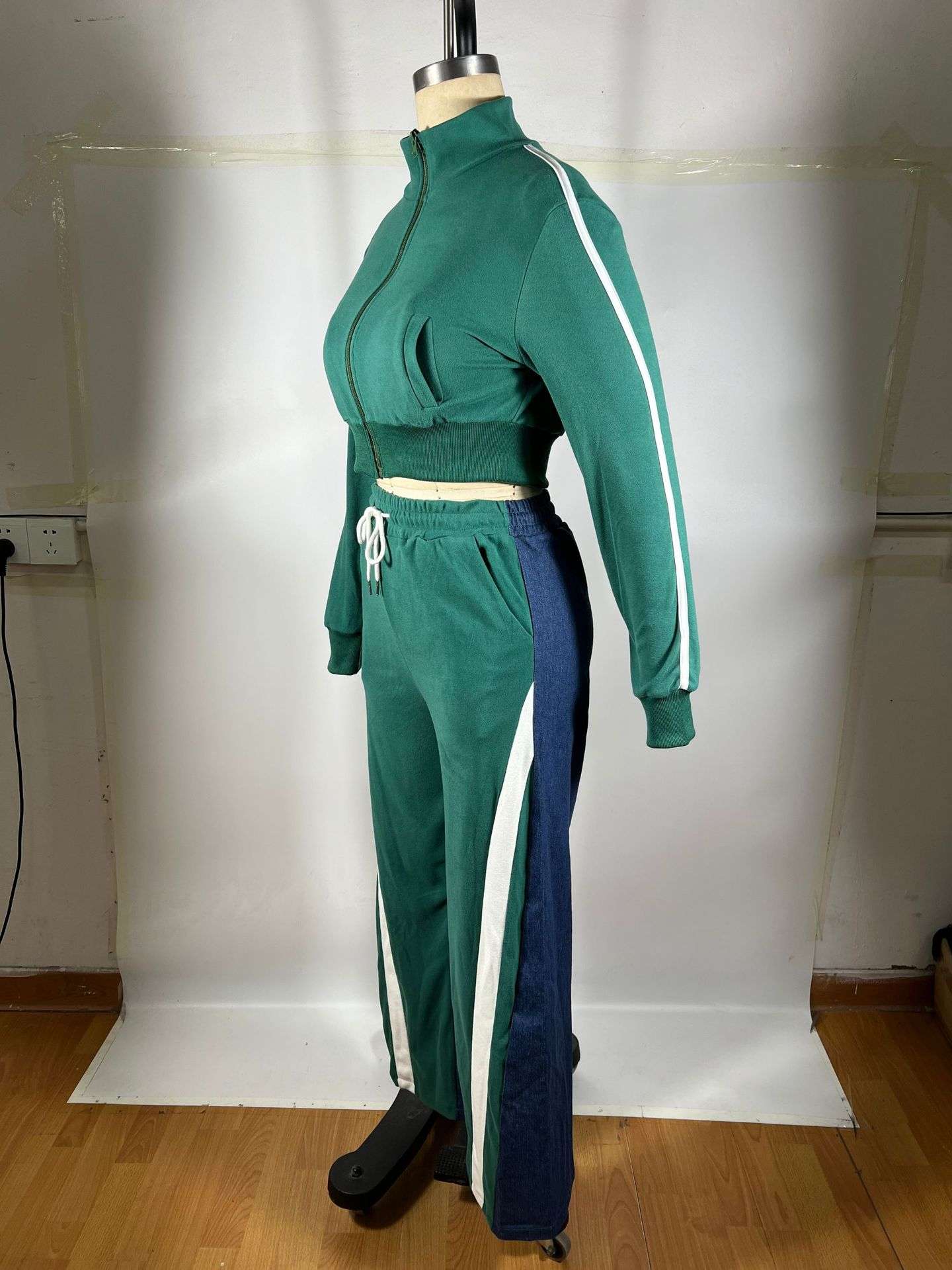 Sporty Tracksuit Set image 3
