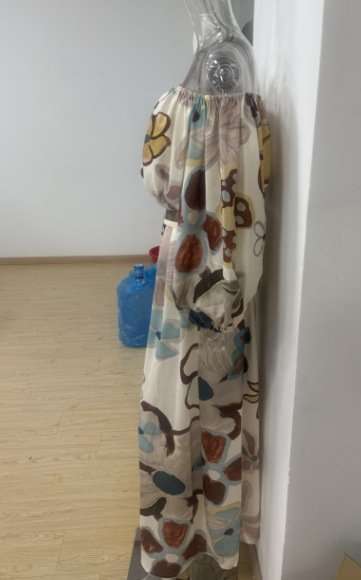 Floral Off-Shoulder Two-Piece Set image 5