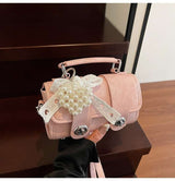 Elegant Crocodile-Pattern Handbag image 0
