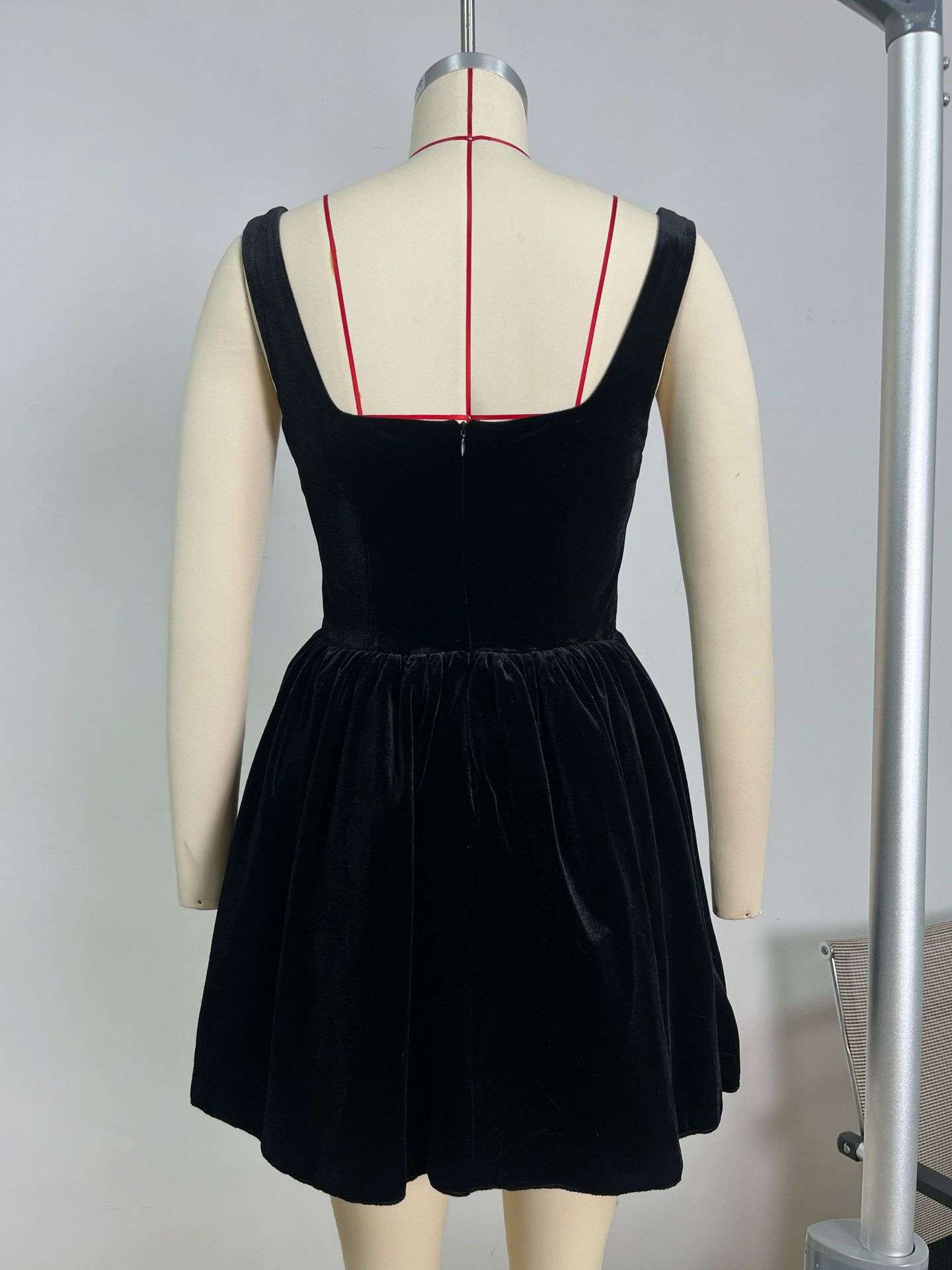 Elegant Cocktail Dress image 3