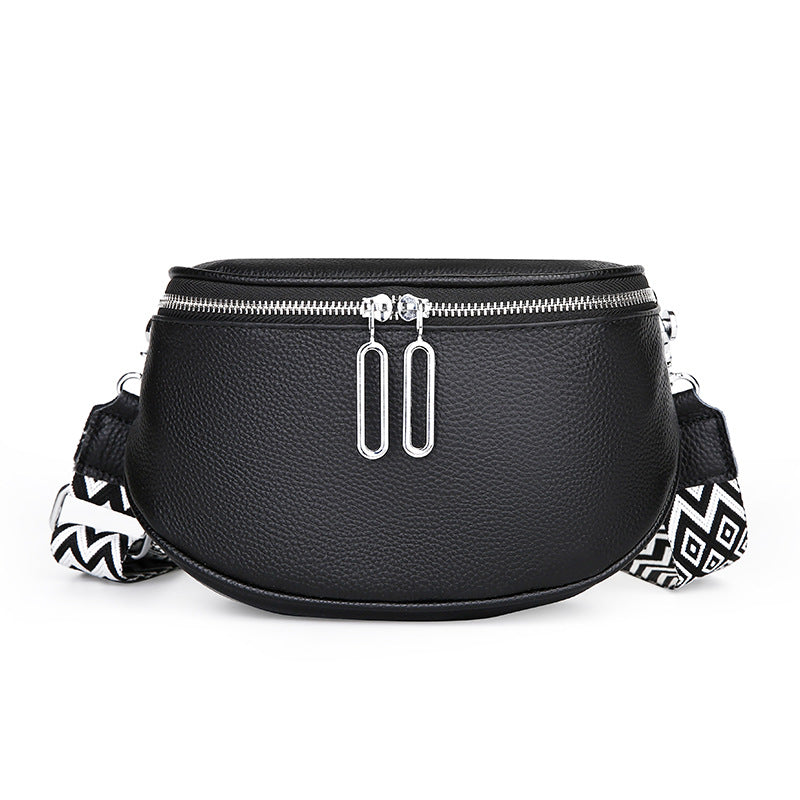 Stylish Crossbody Bag with Geometric Strap