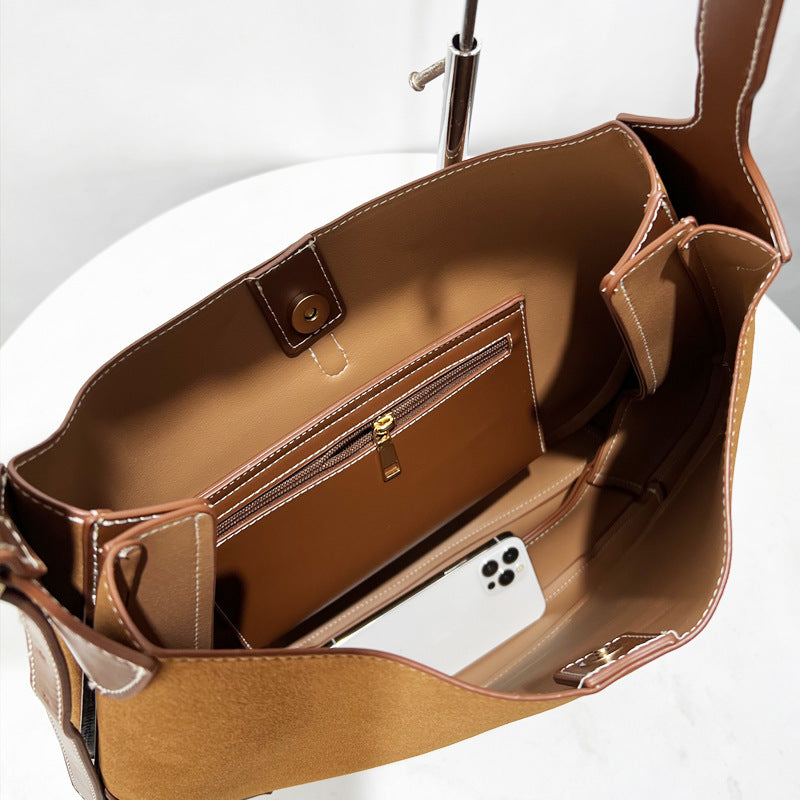 Elegant Faux Leather Hobo Bag