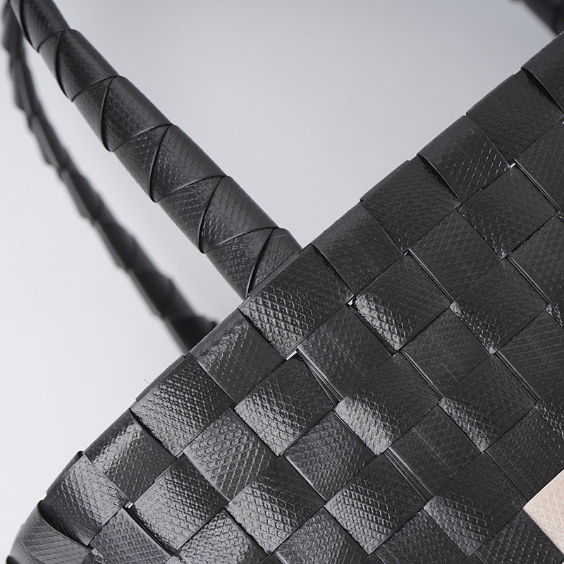 Tote Bag with Heart Pattern