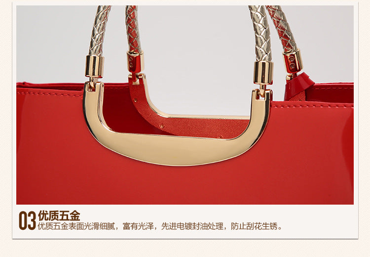 Elegant Handheld Tote with Metallic Handle