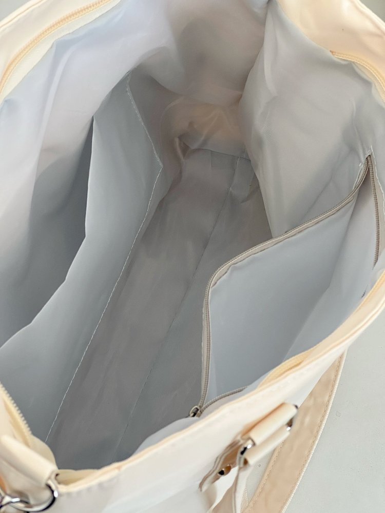 Beige Tote Bag with Accents