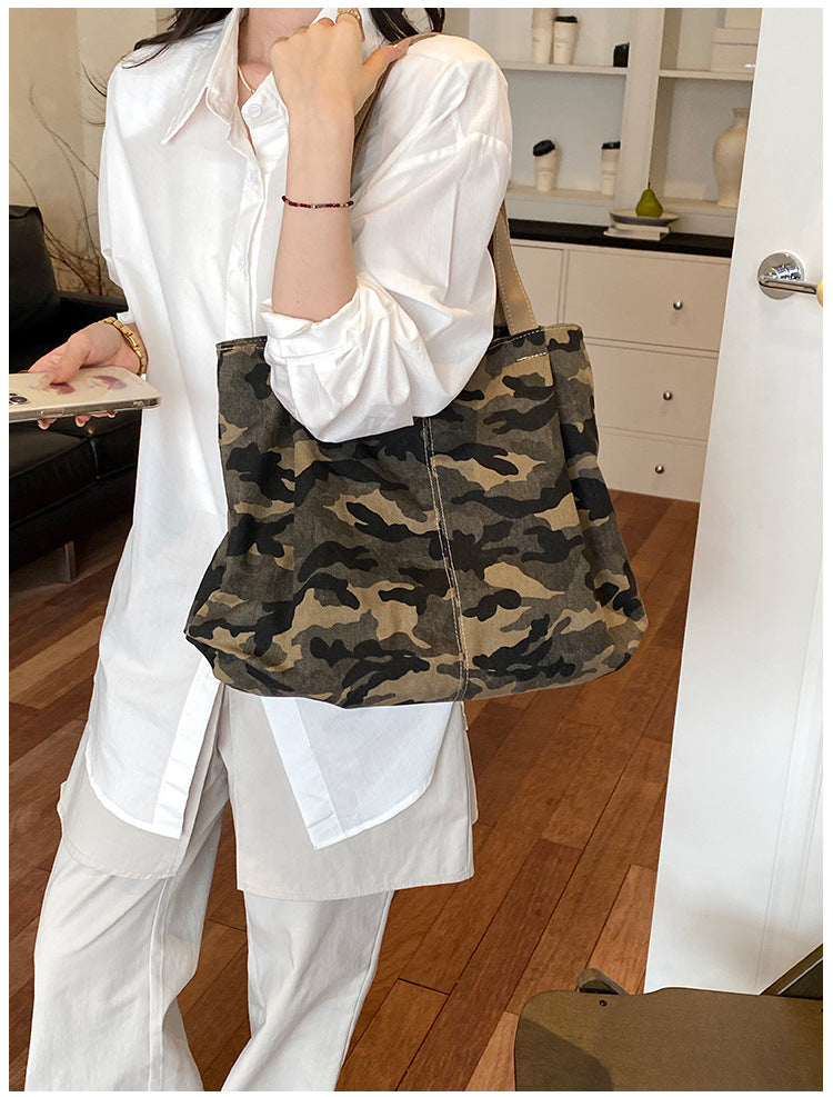 Women's Camouflage Canvas Tote Bag