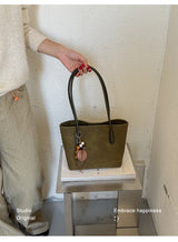 Women's Woven Shoulder Handbag
