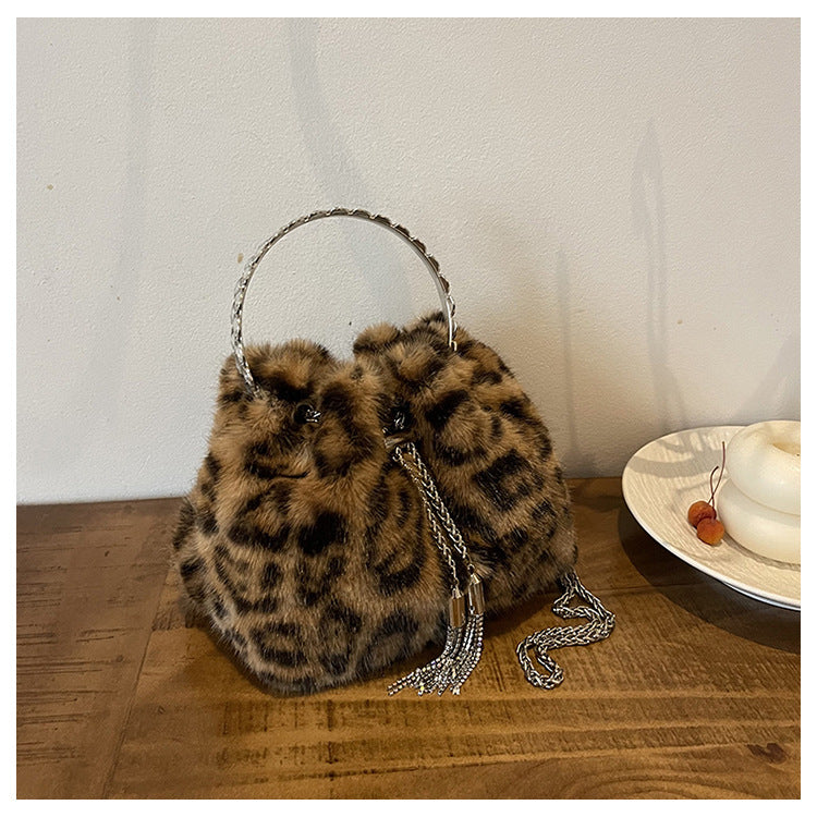 Women’s Leopard Print Faux Fur Handbag