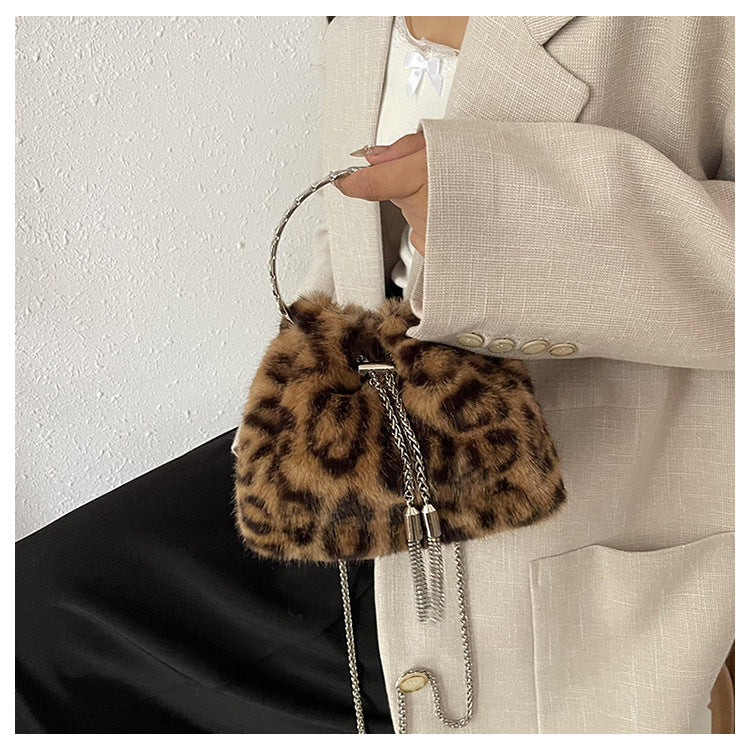 Women’s Leopard Print Faux Fur Handbag