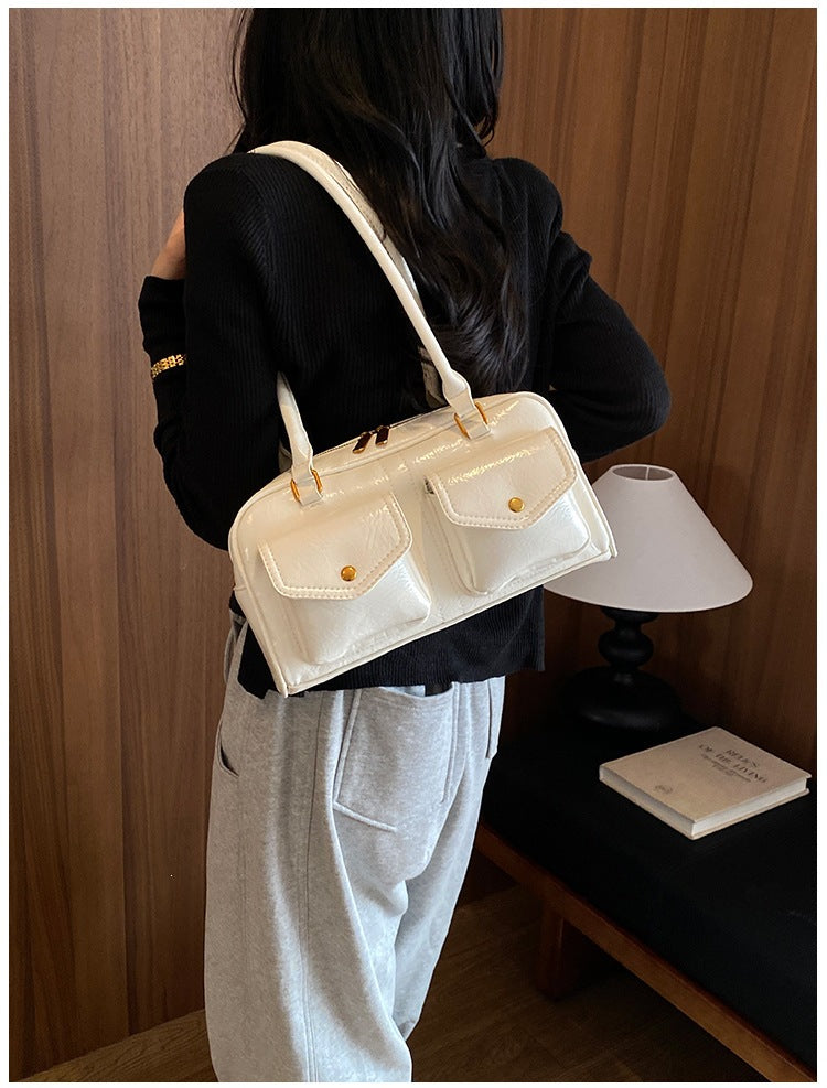 Women’s Structured Shoulder Bag with Pockets