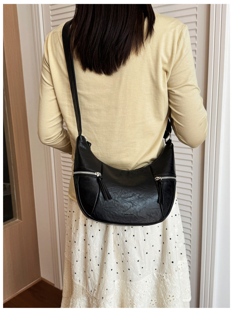 Women’s Casual Zip Pocket Shoulder Bag