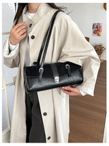 Women's Vintage Shoulder Bag with Buckle Closure
