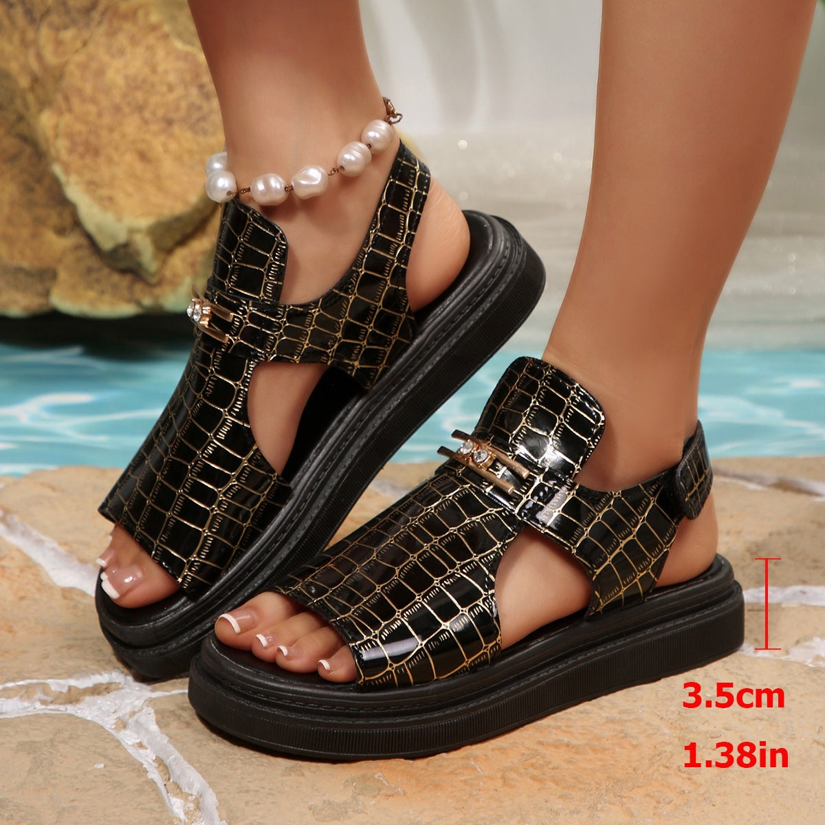 Crocodile Pattern Platform Sandals for Women Chic