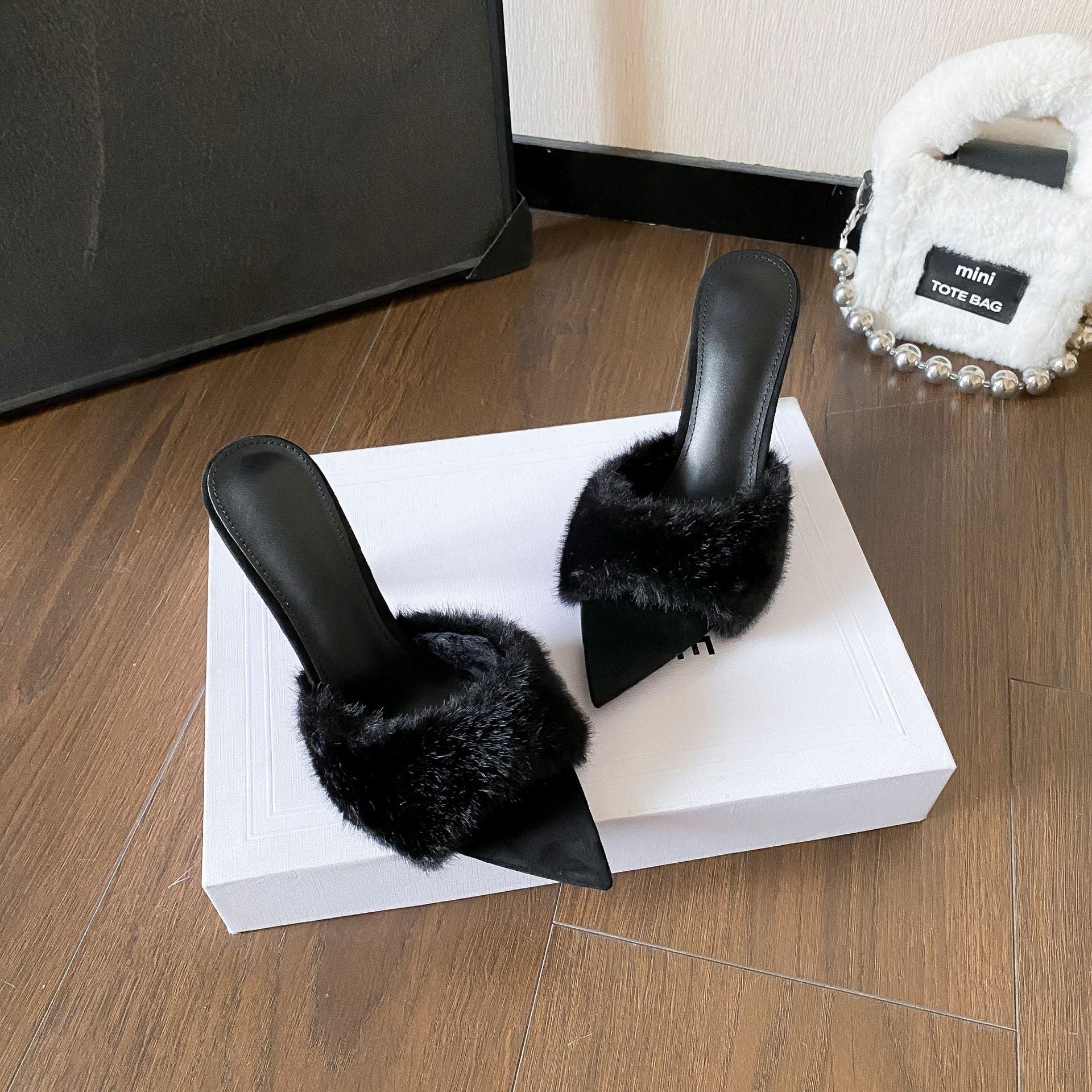 Cozy Faux Fur Pointed Toe Flats