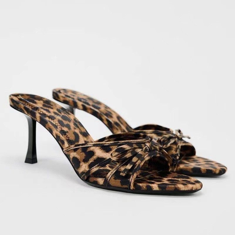 Leopard Print Slip-On Flat