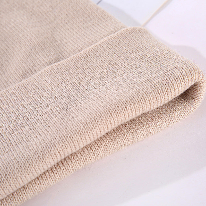 Pom-Pom Winter Beanie